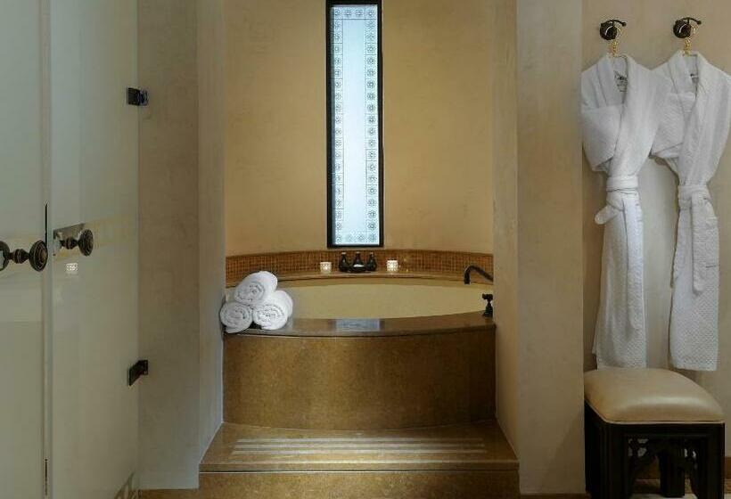 Номер Deluxe, Anantara Qasr Al Sarab Desert Resort