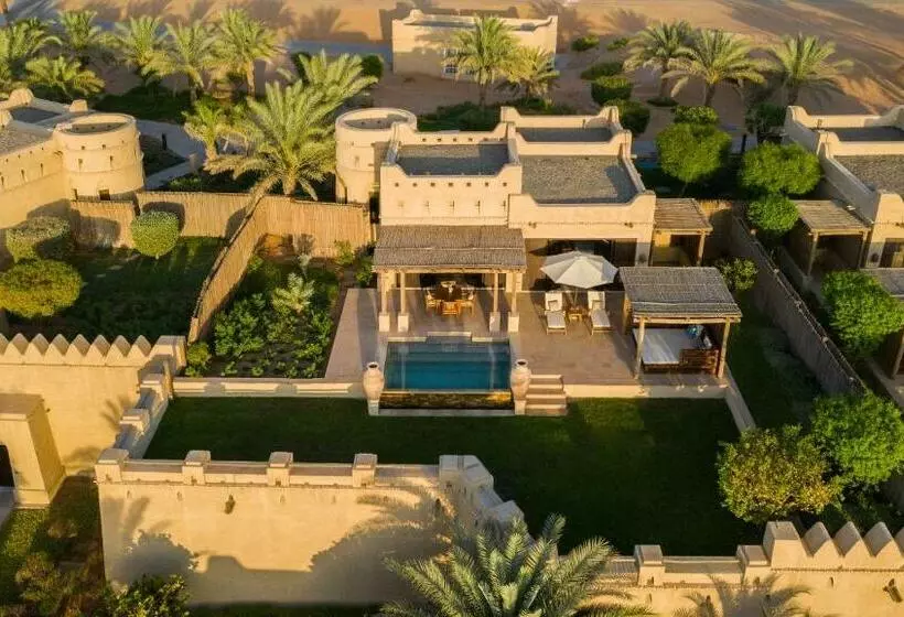 プール付き１ベッドルームヴィラ, Anantara Qasr Al Sarab Desert Resort