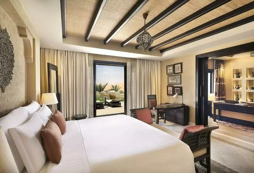 プール付き１ベッドルームヴィラ, Anantara Qasr Al Sarab Desert Resort