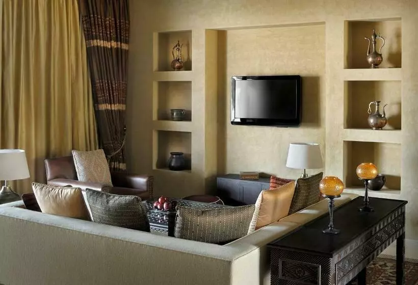 プール付き１ベッドルームヴィラ, Anantara Qasr Al Sarab Desert Resort