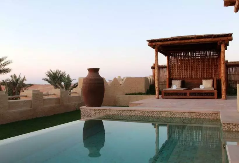 プール付き１ベッドルームヴィラ, Anantara Qasr Al Sarab Desert Resort