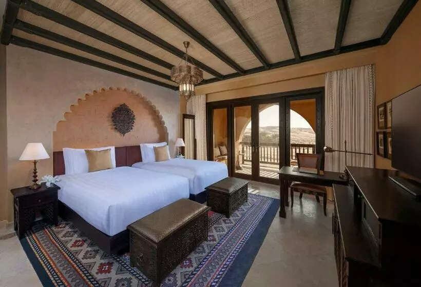 バルコニー付きデラックスルーム, Anantara Qasr Al Sarab Desert Resort