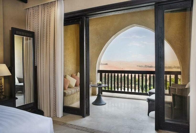 Номер Deluxe с Балконом, Anantara Qasr Al Sarab Desert Resort
