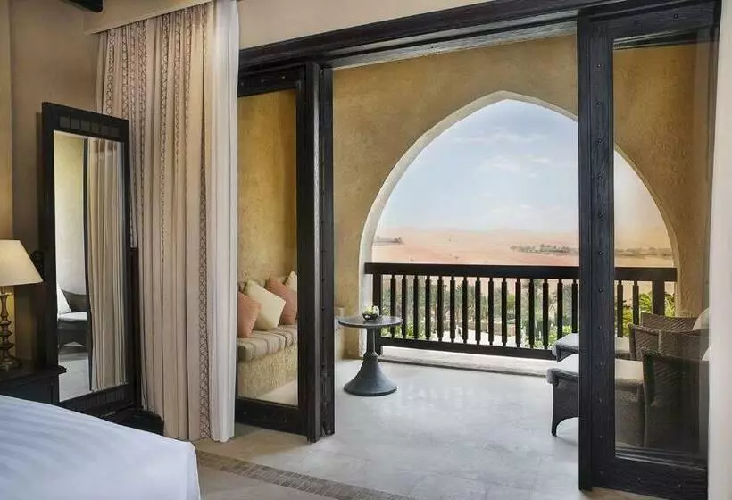 バルコニー付きデラックスルーム, Anantara Qasr Al Sarab Desert Resort