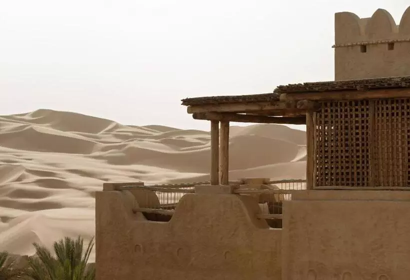 テラス付きデラックスルーム, Anantara Qasr Al Sarab Desert Resort