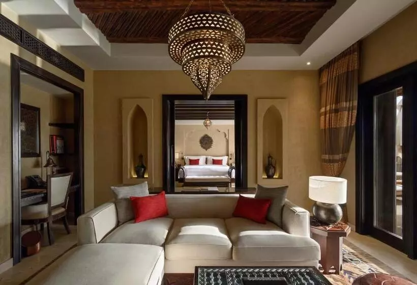 プール付き１ベッドルームヴィラ, Anantara Qasr Al Sarab Desert Resort