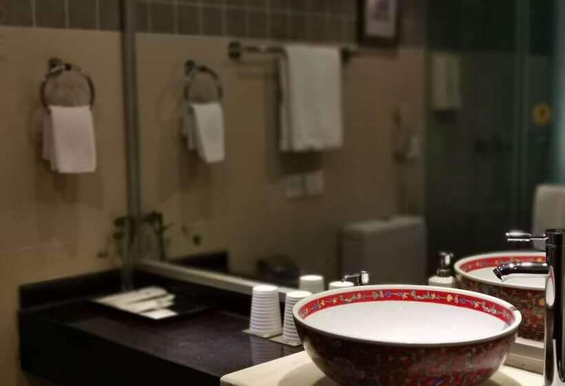 اتاق استاندارد, Ane Grand