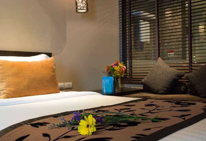 اتاق لوکس, Aone Pattaya Beach Resort