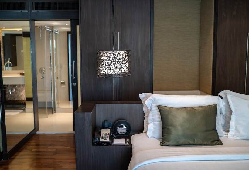 풀장 전망 스위트, Aone Pattaya Beach Resort