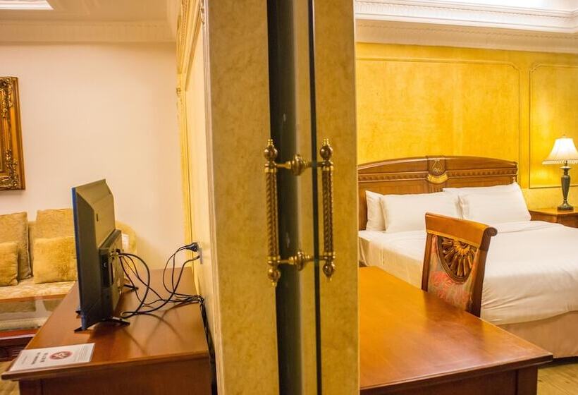 小型套房, Four Seasons Place Pattaya