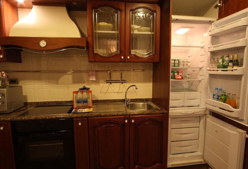 小型套房, Four Seasons Place Pattaya