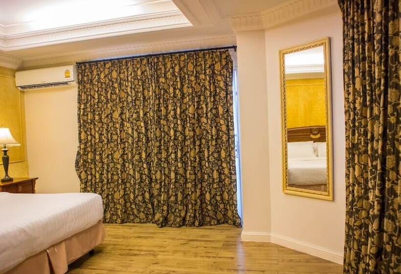 小型套房, Four Seasons Place Pattaya