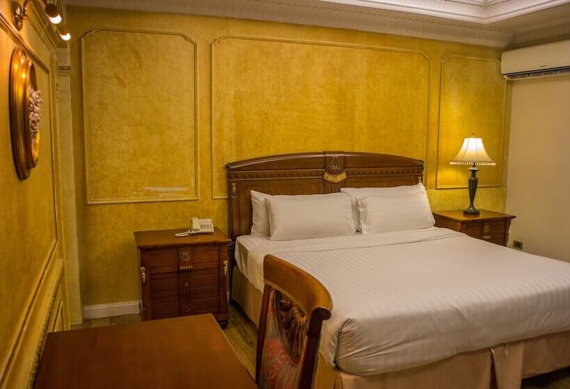 小型套房, Four Seasons Place Pattaya