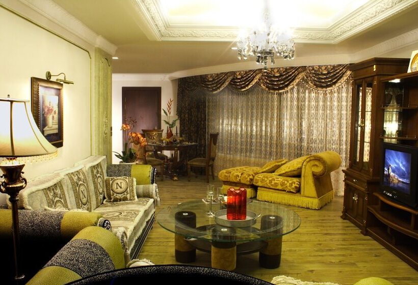 套房, Four Seasons Place Pattaya