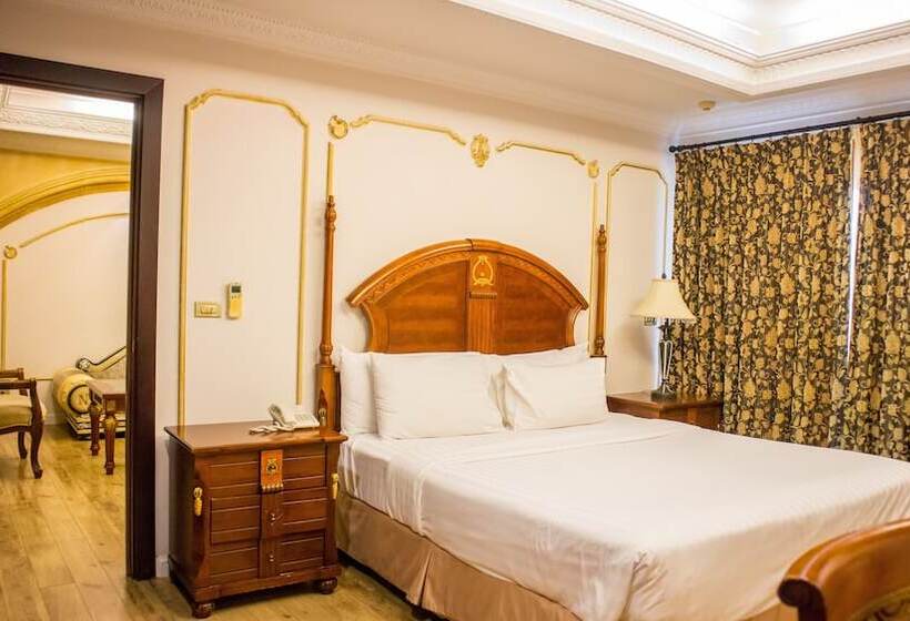 Люкс 2 Спальни, Four Seasons Place Pattaya