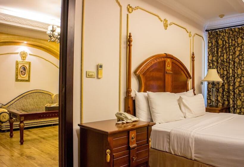 带2个卧室的套房, Four Seasons Place Pattaya