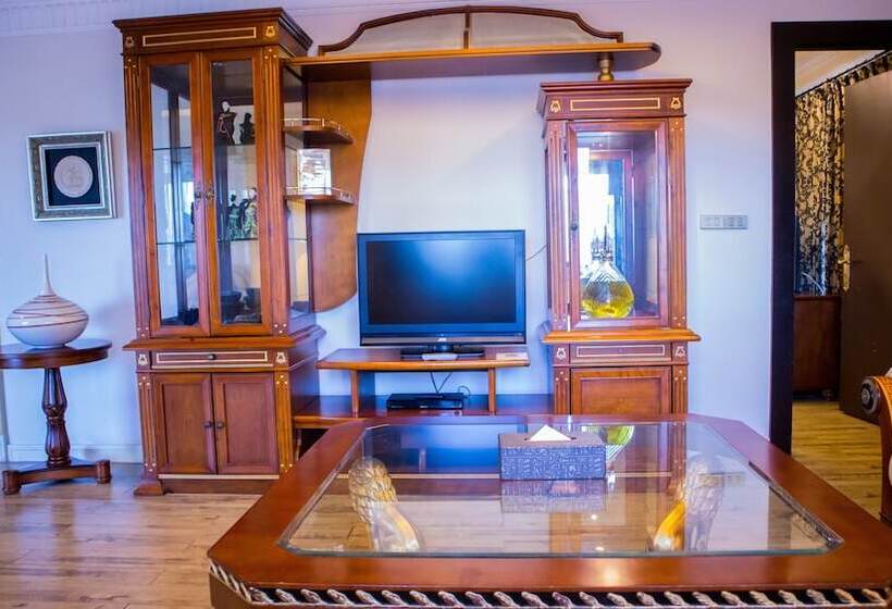 套房, Four Seasons Place Pattaya