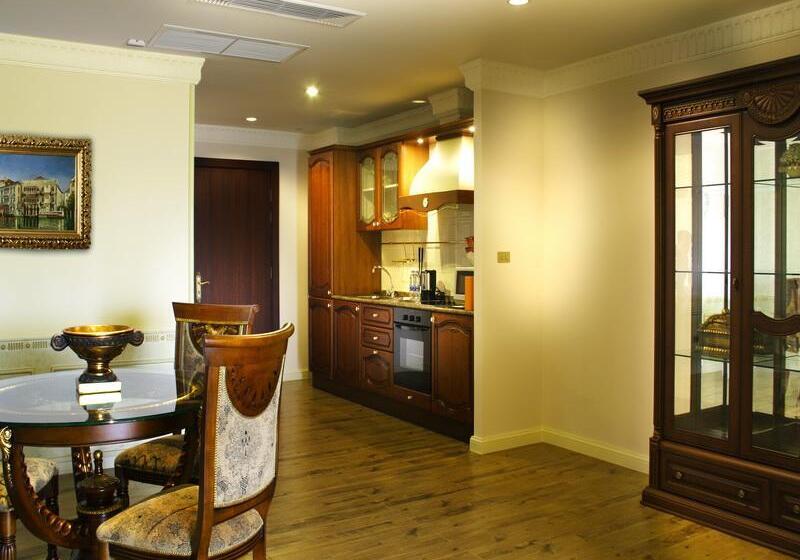 套房, Four Seasons Place Pattaya