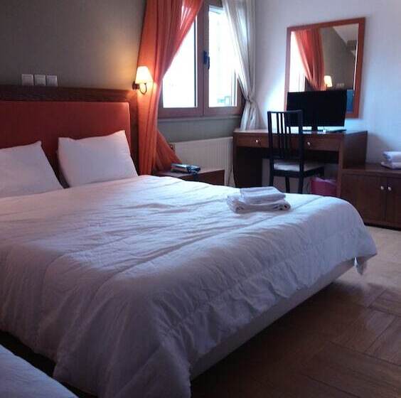 شقة غرفتين, Four Seasons