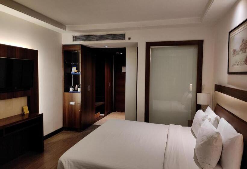 俱乐部房间, Golden Tulip Lucknow