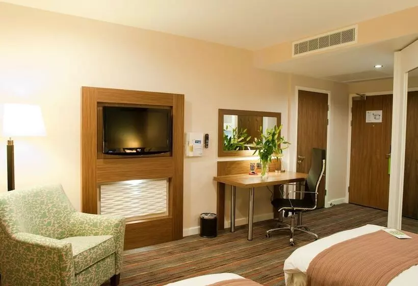 身障者適用スタンダードルーム, Holiday Inn Derby Riverlights, An Ihg