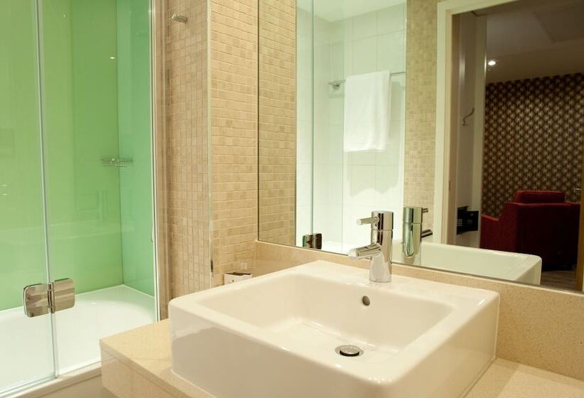 اتاق استاندارد, Holiday Inn Derby Riverlights, An Ihg