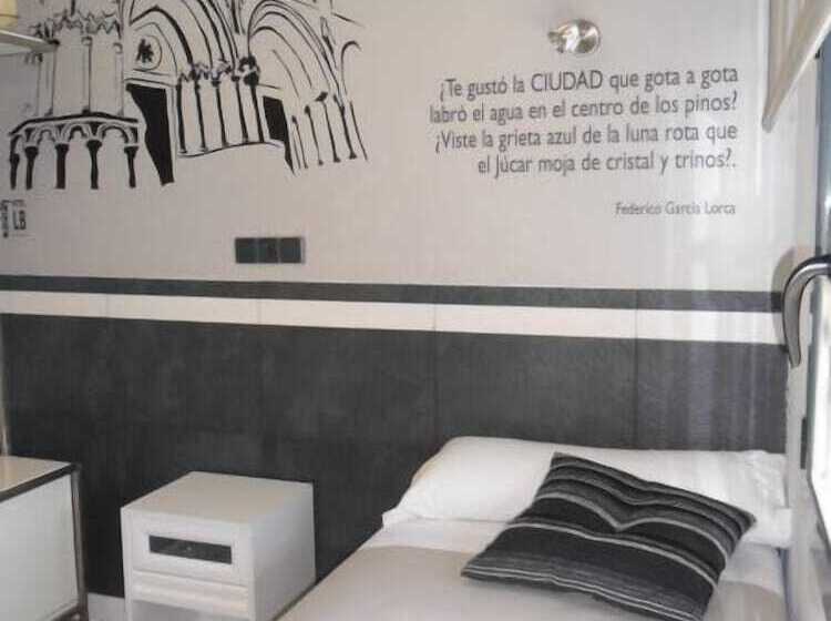 اتاق استاندارد, Lb Villa De Cuenca