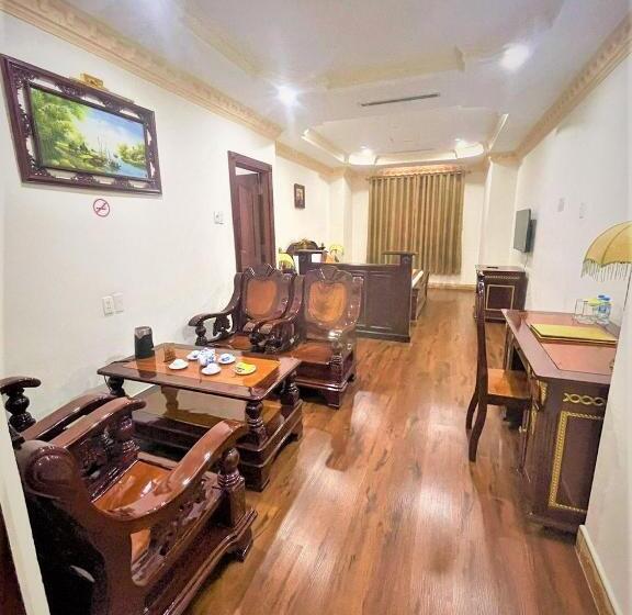 سوییت جونیور, New Pacific