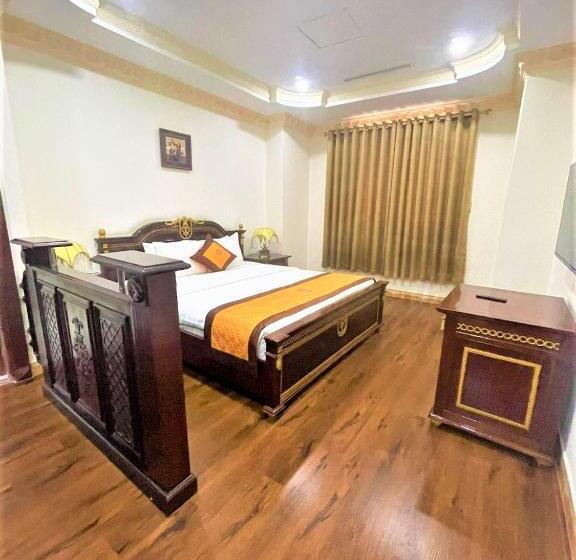 سوییت جونیور, New Pacific