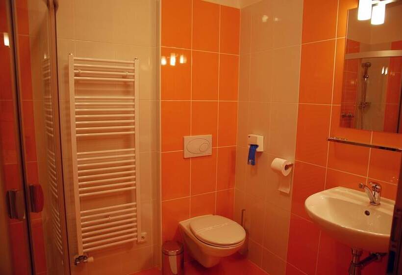 舒适型房间, Senimo