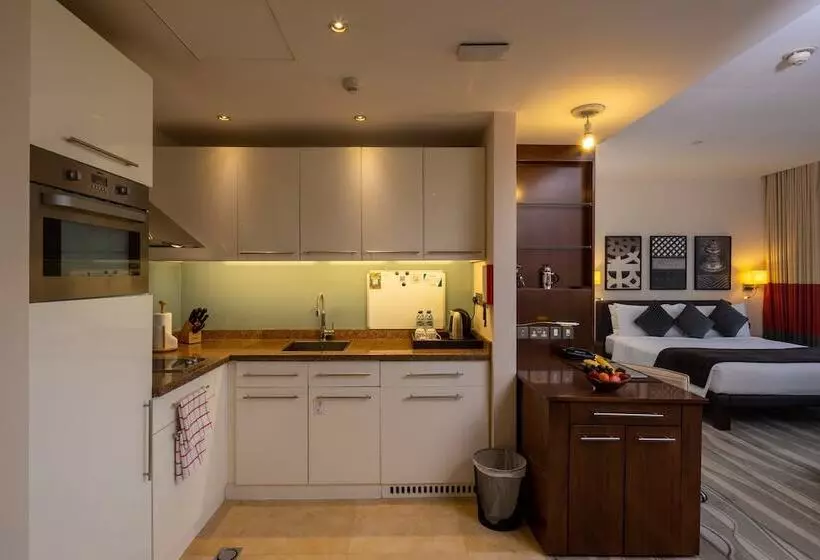 ダブルベッドのスタンダードスタジオ, Staybridge Suites Yas Island Abu Dhabi, An Ihg