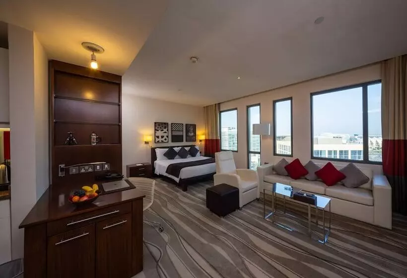 ダブルベッドのスタンダードスタジオ, Staybridge Suites Yas Island Abu Dhabi, An Ihg