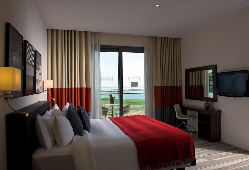 Студия Стандарт Двуспальная Кровать, Staybridge Suites Yas Island Abu Dhabi, An Ihg
