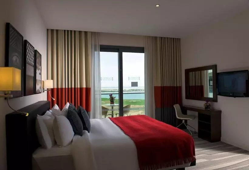 ダブルベッドのスタンダードスタジオ, Staybridge Suites Yas Island Abu Dhabi, An Ihg