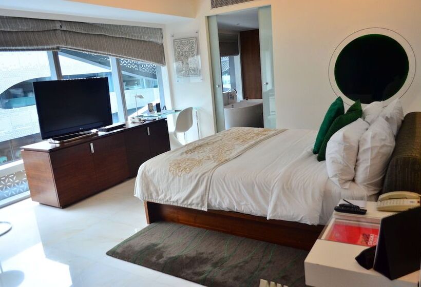 اتاق استاندارد, The Park Hyderabad, Banjara Hills Near Hussain Sagar Lake