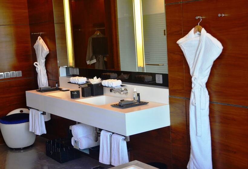 سوییت, The Park Hyderabad, Banjara Hills Near Hussain Sagar Lake