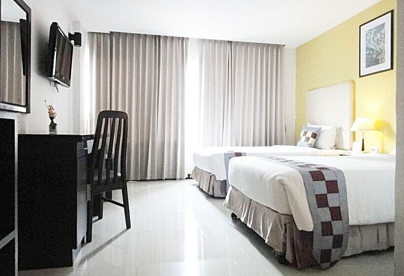 デラックスルーム, The Patra Hotel   Rama 9