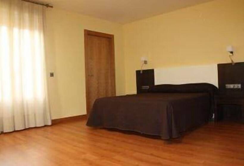 四人标准间, Villa De Andosilla