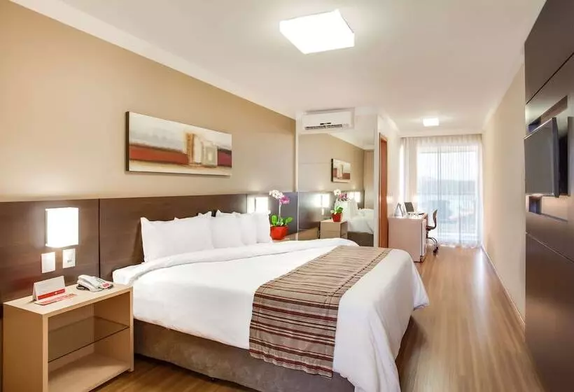 デラックスルーム, Ramada Hotel & Suites Lagoa Santa By Wyndham