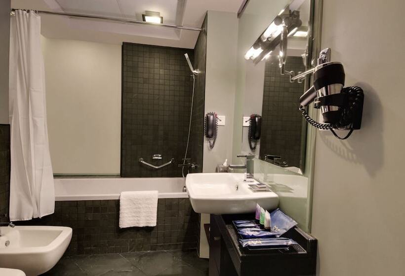 2 Bedroom Apartment with Views, Signature Hotel Apartments And Spa