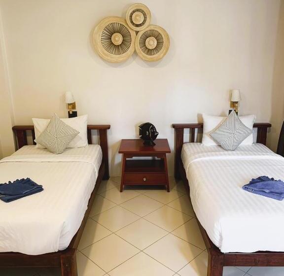 Номер Стандарт с Балконом, Wind Beach Resort