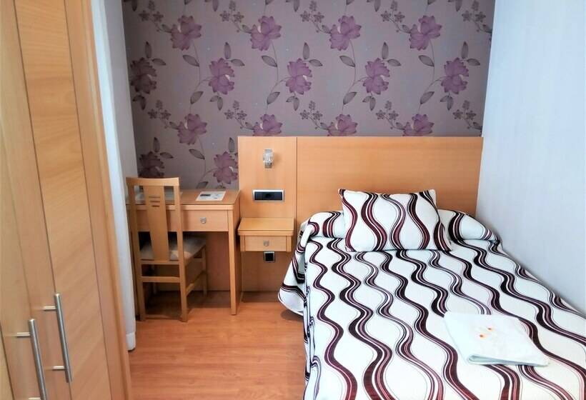 اتاق استاندارد یک نفره, Hostal Jemasacapalma61