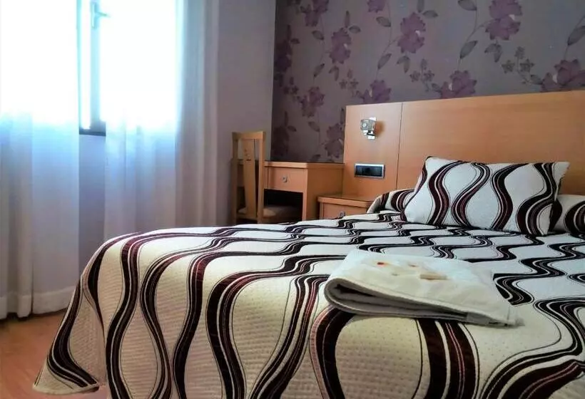 اتاق استاندارد یک نفره, Hostal Jemasacapalma61