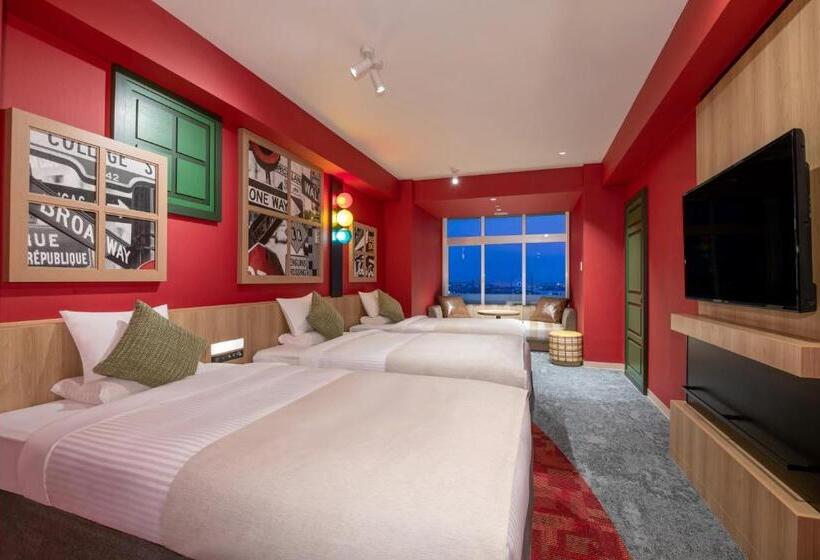 غرفة قياسية ثلاثية, Art Hotel Osaka Bay Tower