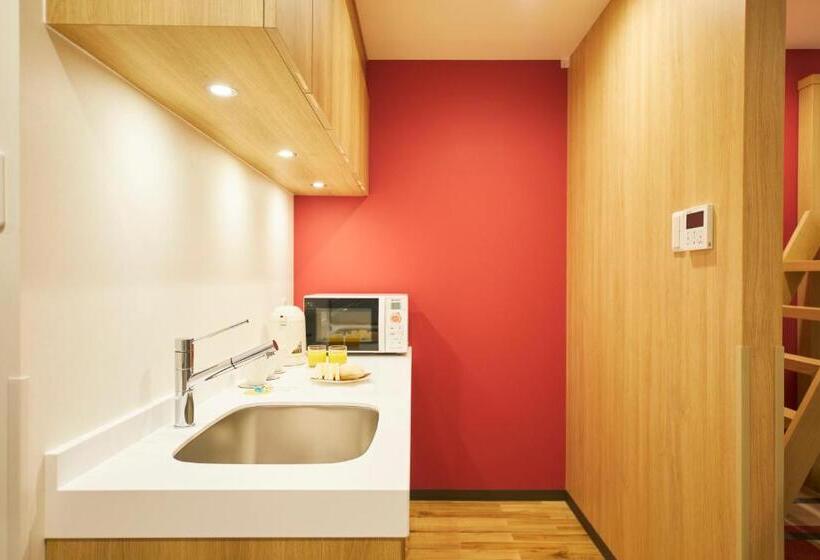 Семейный Номер, Art Hotel Osaka Bay Tower
