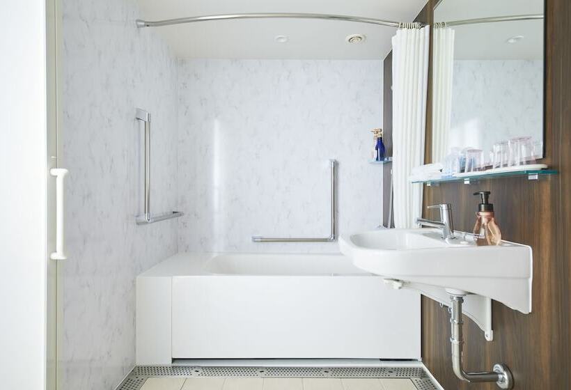 غرفة قياسية لذوى الاحتياجات الخاصة, Art Hotel Osaka Bay Tower