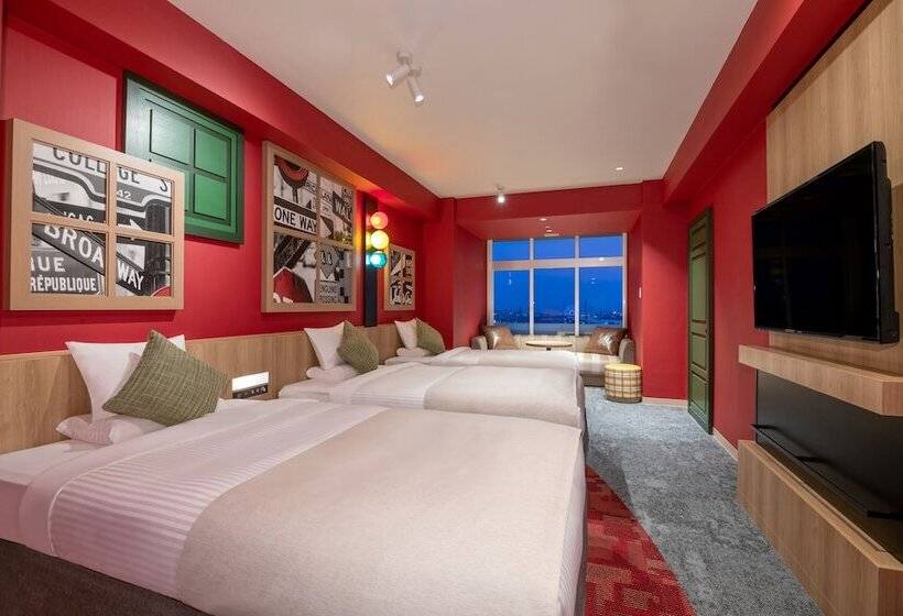 غرفة قياسية ثلاثية, Art Hotel Osaka Bay Tower