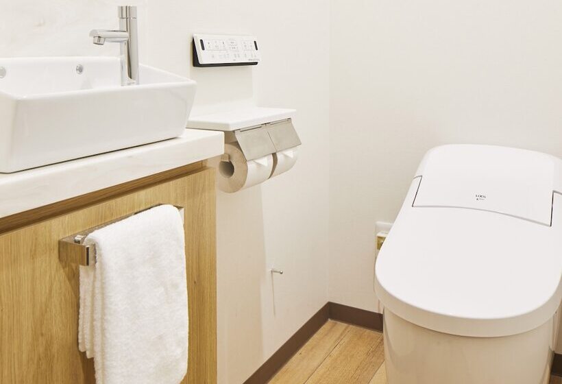 غرفة ديلوكس رباعية, Art Hotel Osaka Bay Tower