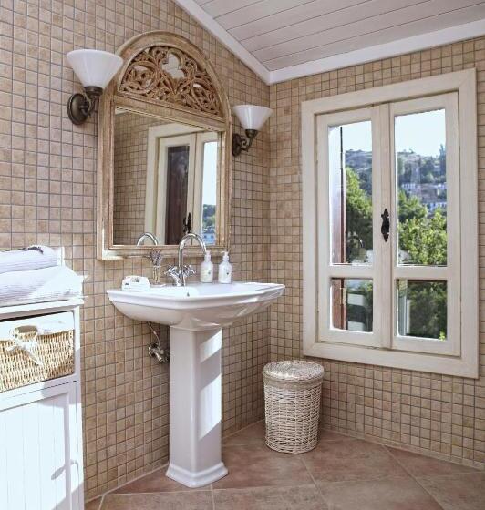 豪华房间, Gullu Konaklari