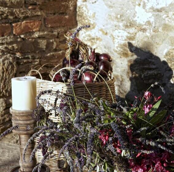 一居室别墅, Gullu Konaklari